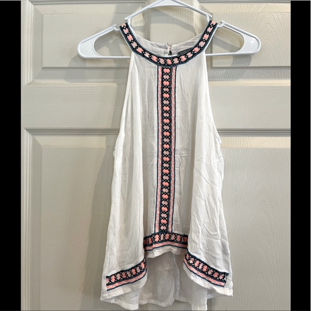 CHARLOTTE RUSSE summer top